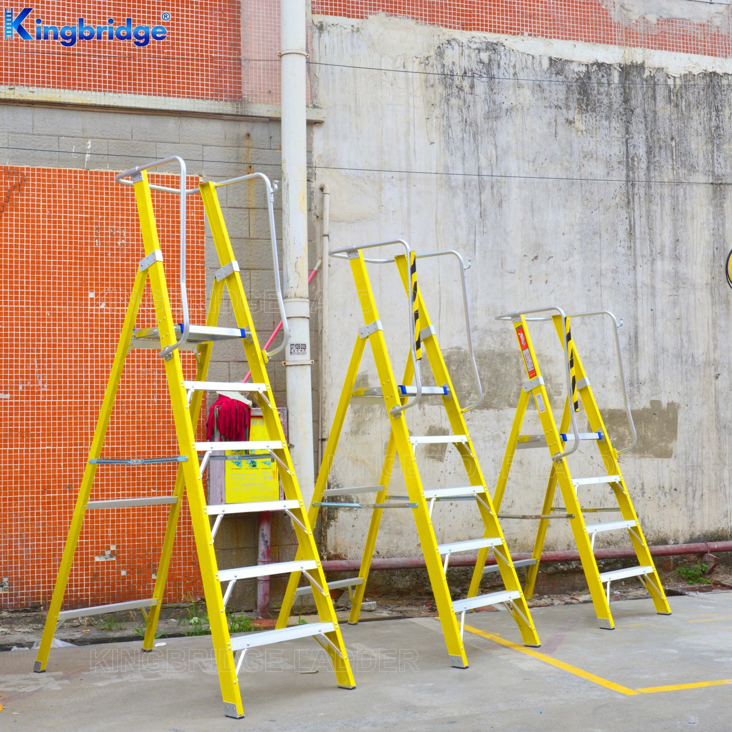 Industrial Style Movable Safety FRP Podium Platform Ladder with Handrail Folding & Insulation Features 150kg Load Capacity