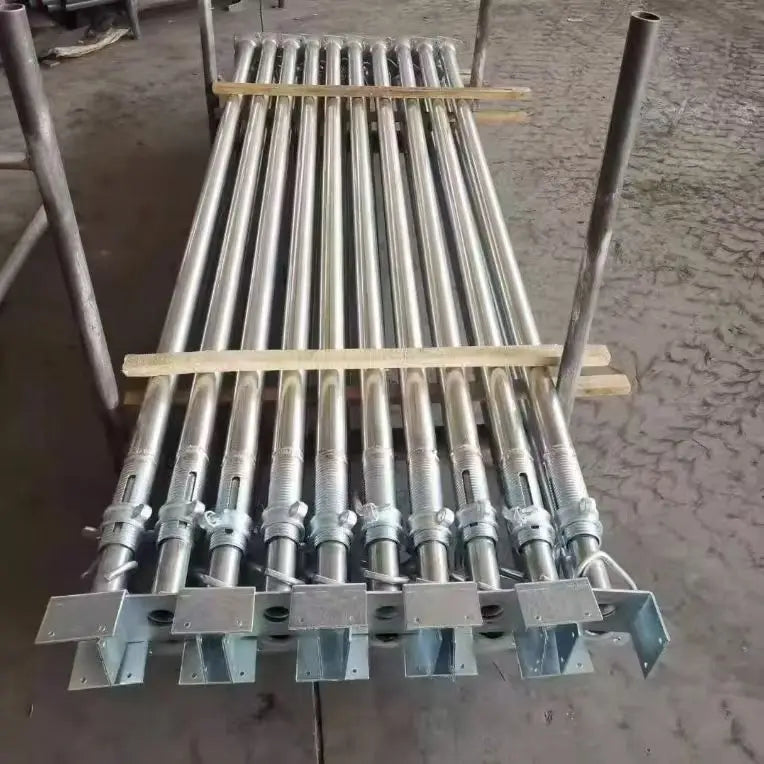 Adjustable Traditional Galvanized Steel 1.6m-6m Scaffolding Props Telescopic Shoring Jack Post High Strength Outdoor Workshop