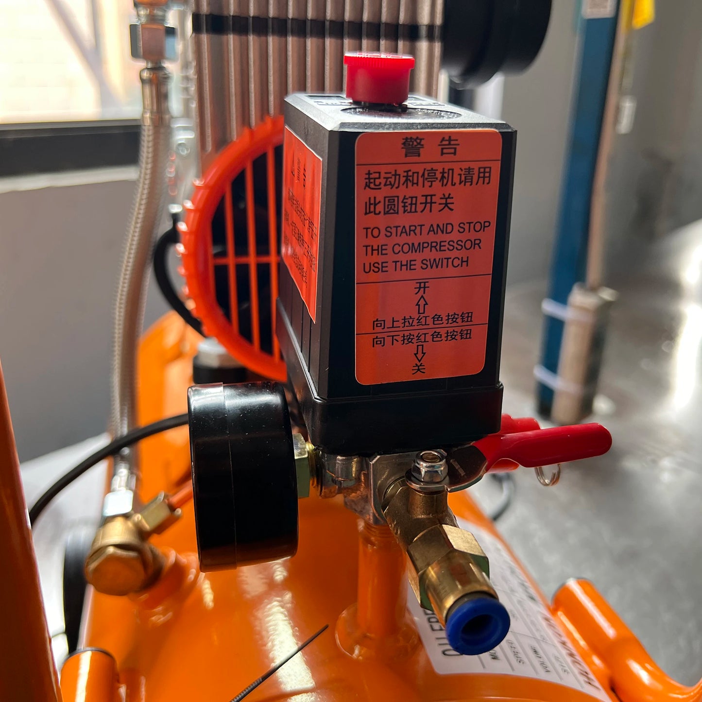 30L 65L Air Compressor Oil-free Mute Super Small Machine 110V/220V/380V