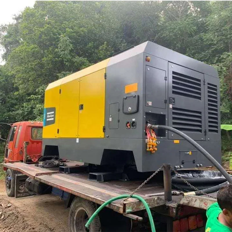 Atlas Copco V900 air Compressor for Drilling